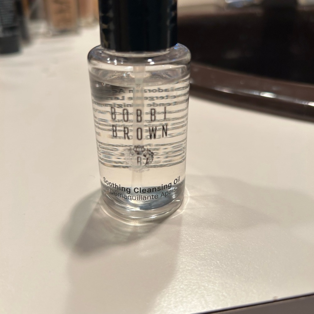 Bobbi Brown Soothing Cleansing Oil - Transparent